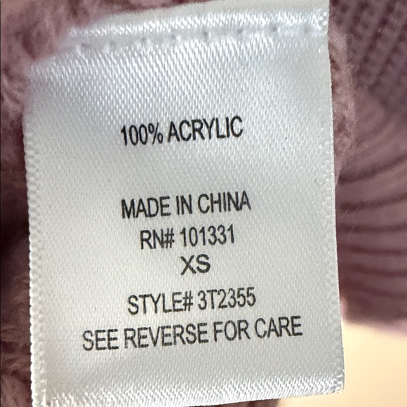 Charlotte Russe Chevron Colorblock Crew Sweater - Cream, Taupe & Mauve - Picture 6 of 6